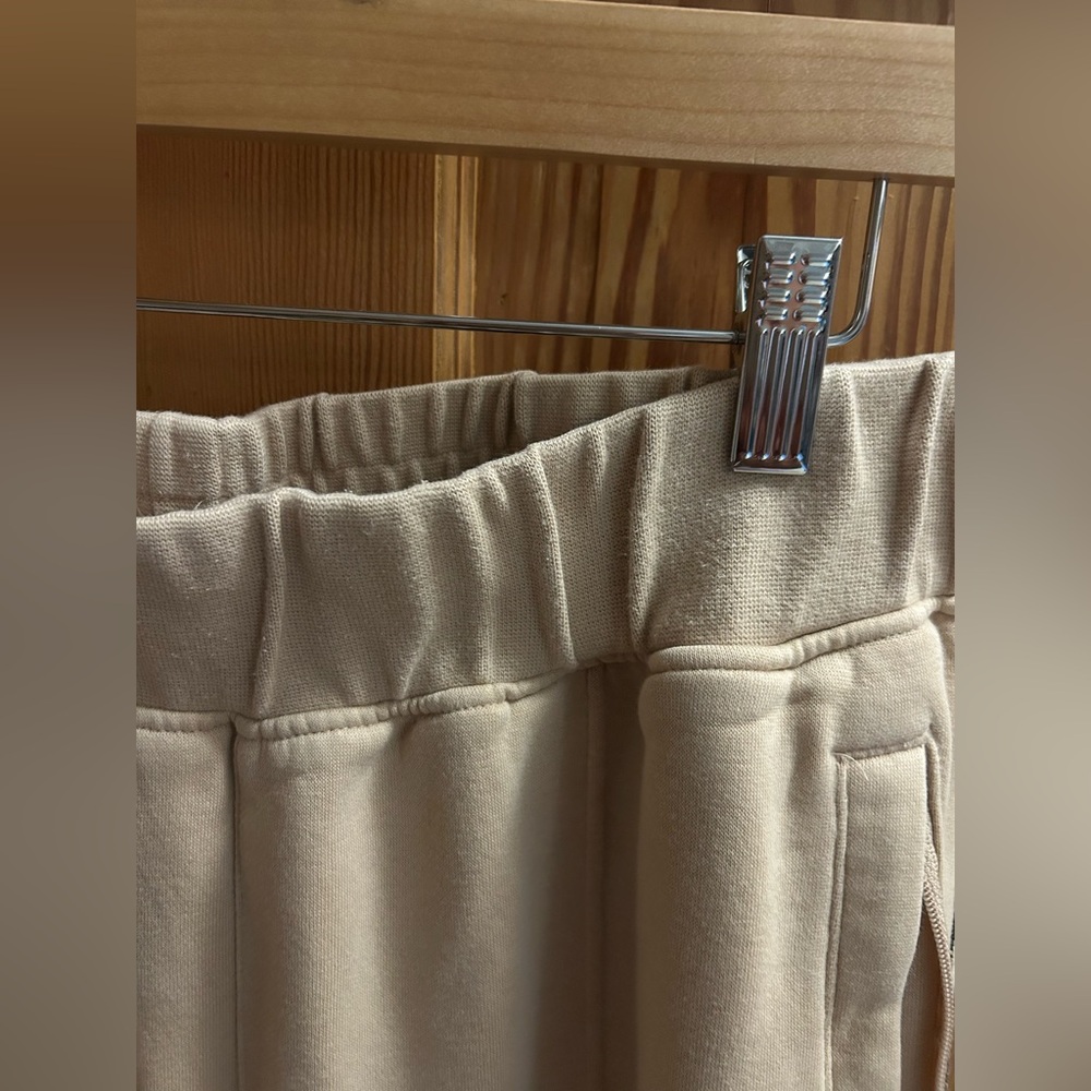 Adidas Original Fleece Joggers Size Large Beige/ Black - Picture 14 of 16